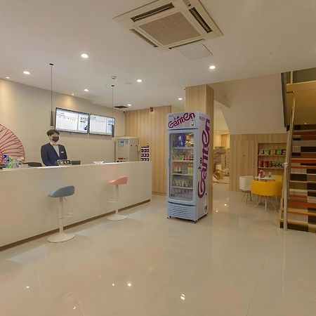 贝壳枣庄市鑫昌路八大市场酒店 外观 照片