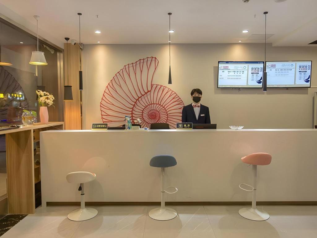 贝壳枣庄市鑫昌路八大市场酒店 外观 照片